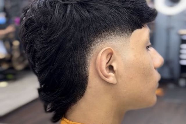Modern taper mullet haircut - 24/7 mobile barber service emergency